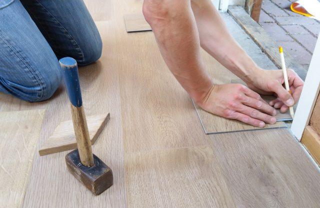 floor-flooring-hand-man-1388944